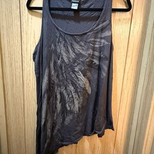 Torrid Black Asymmetrical Sleeveless Tank Top with feather design size 0